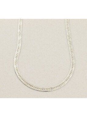 Sterling Silver Textured Herringbone Chain Necklace 20" 5.5mm